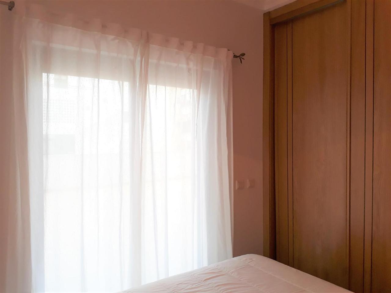 T2 Tahiti - Terraco, Familiar, Garagem, Wifi Apartment Quarteira Luaran gambar
